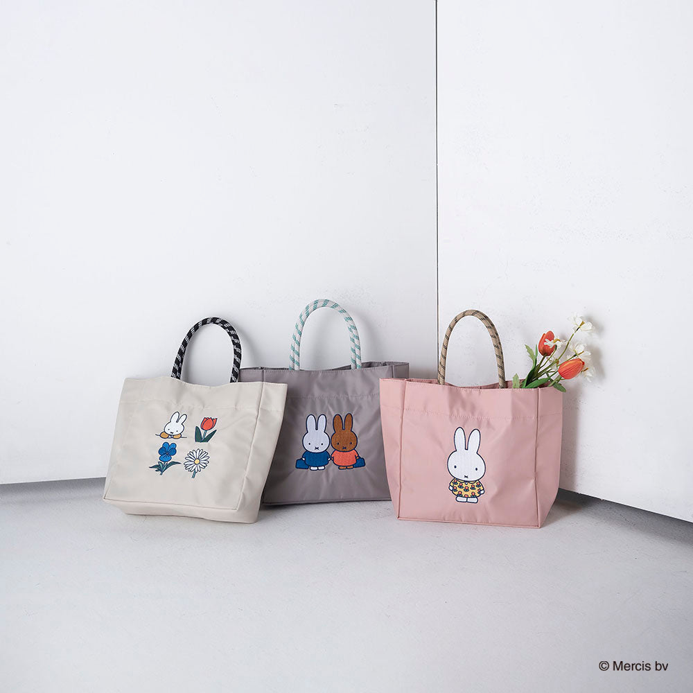 こん様　手刺繍　ビッグトート2点　小物入れ　お受験 Dick Bruna] DB/カレッジトート – HEMING'S official online store
