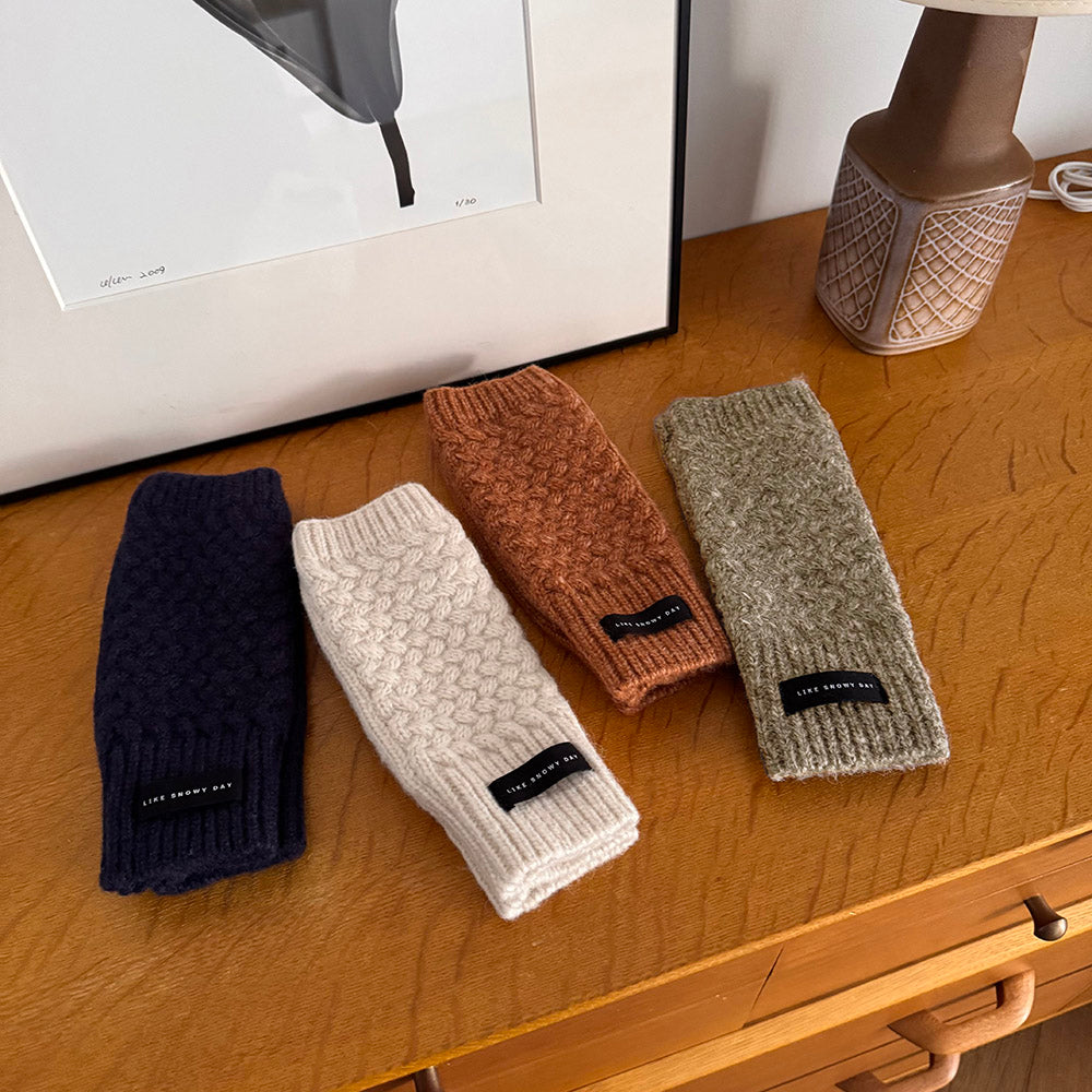 アニュアンス　ノベルティ　ニット帽&アームウォーマー　グレー アニュアンス ノベルティ ニット帽&アームウォーマー グレー ア