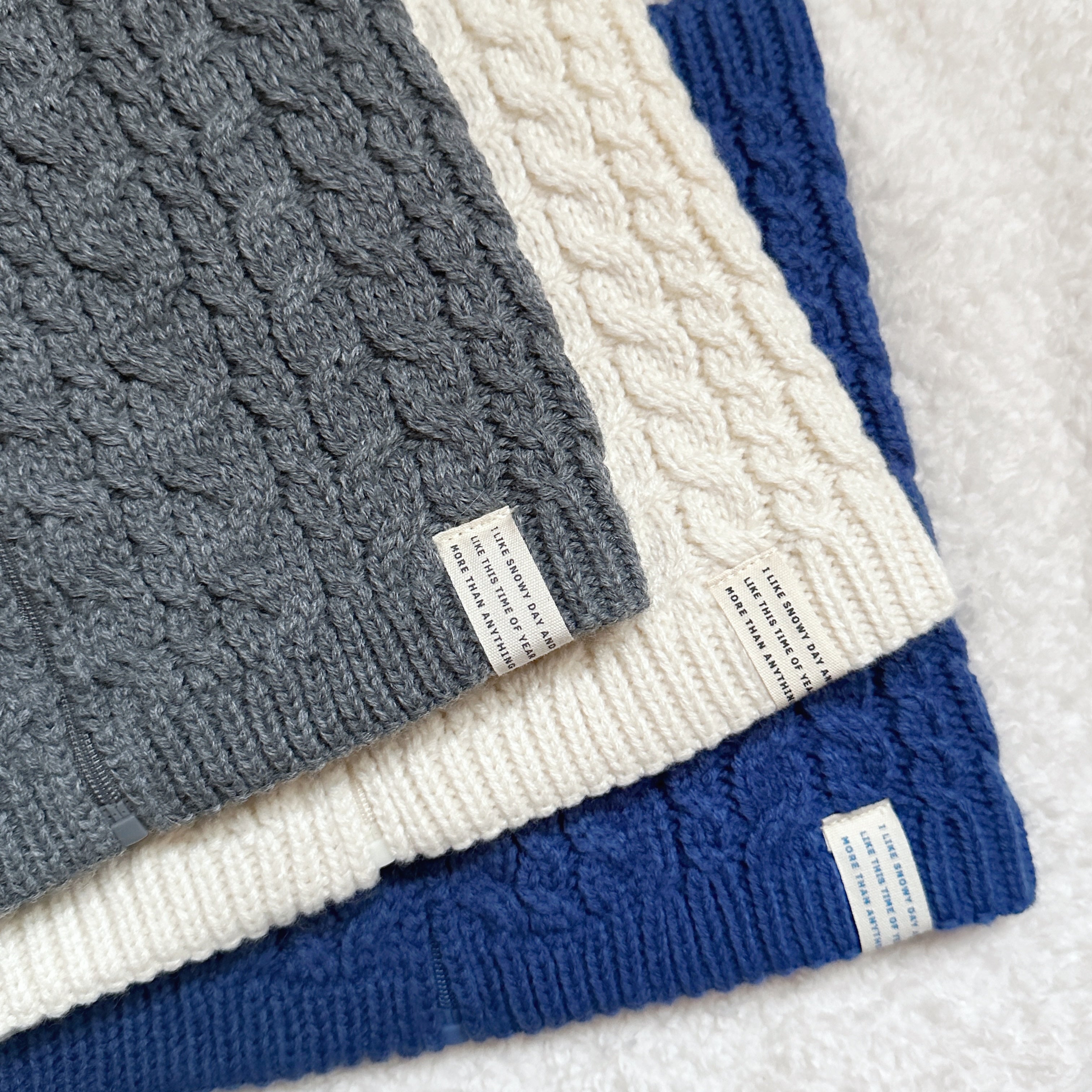 Finissage] アランニットジップネックウォーマー – HEMING'S official