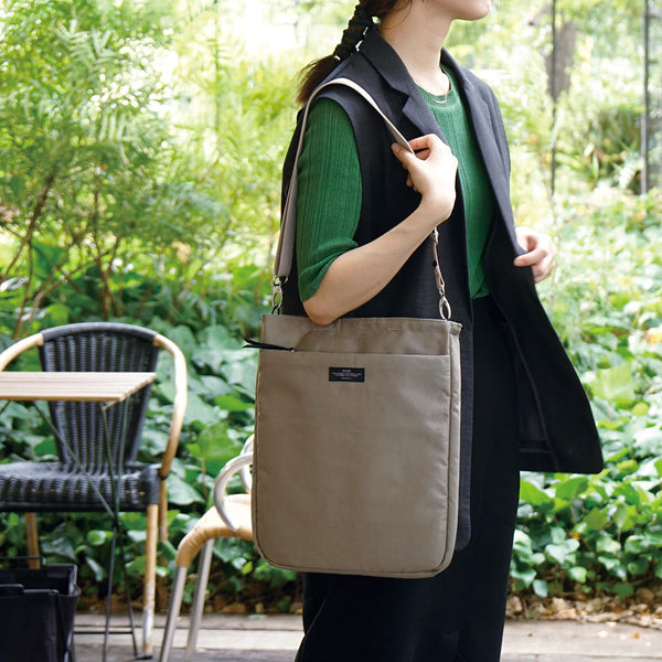 [SOLEIL] スリークPCバッグ