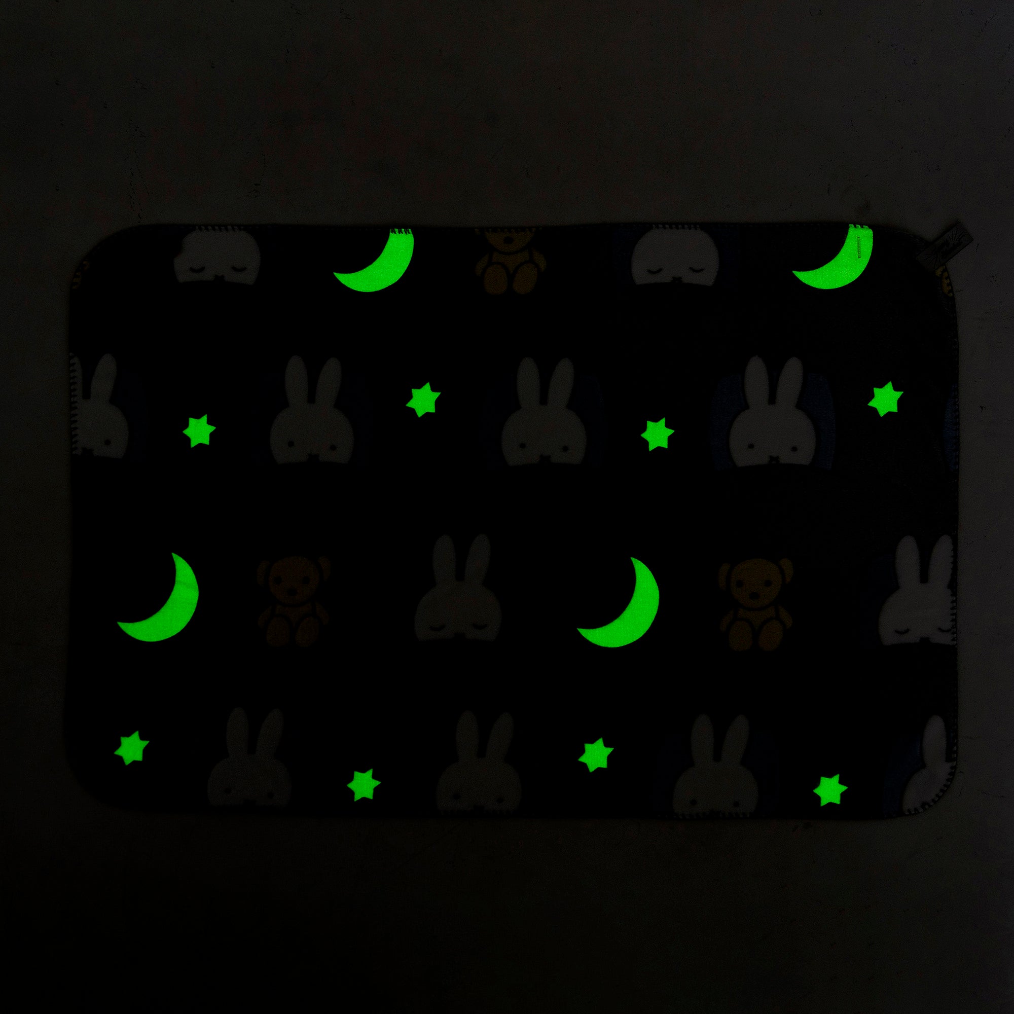 Dick Bruna] DB/ファニーブランケットM – HEMING'S official online store
