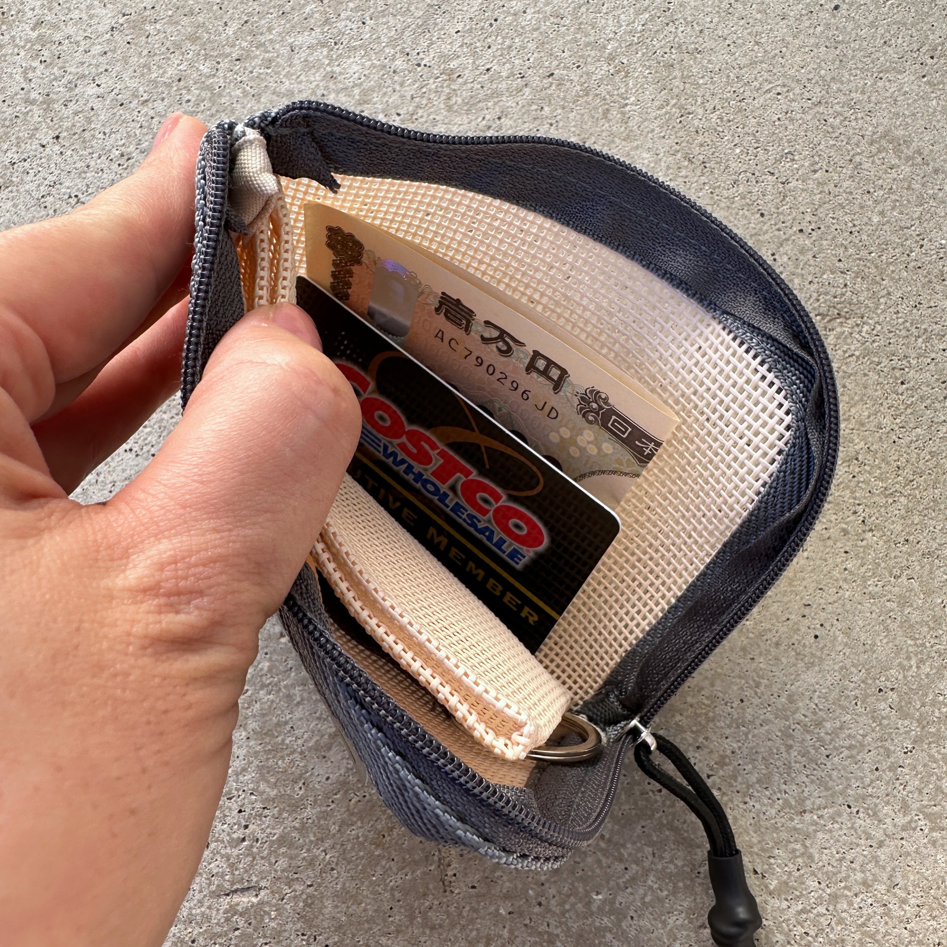 WEEKENDER] PVC MESH MULTI CASE – HEMING'S official online store