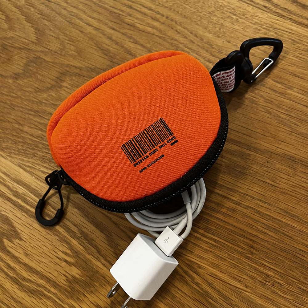 [WEEKENDER] CUSHION MINI CASE