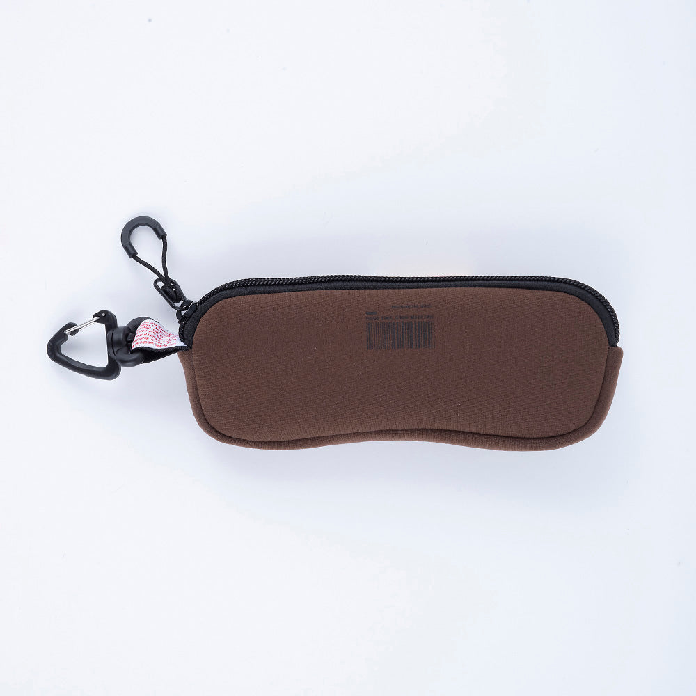 [WEEKENDER] CUSHION GRASS CASE