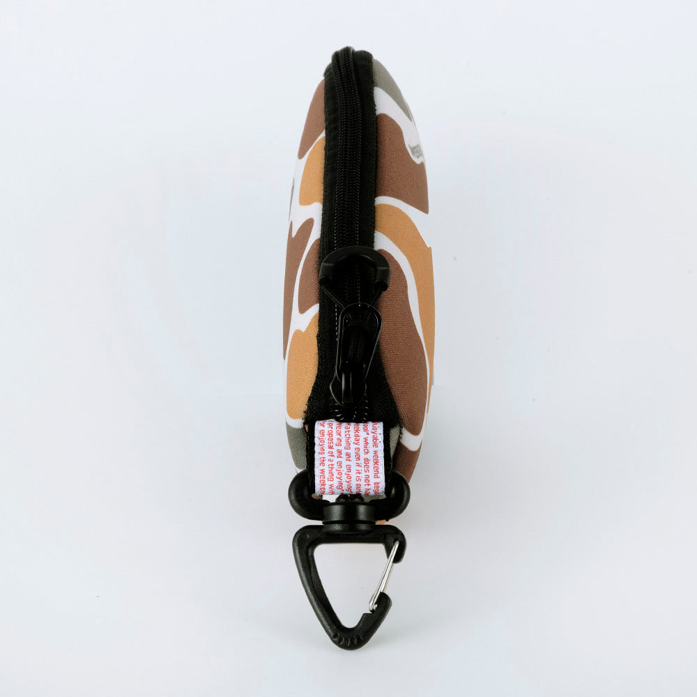 [WEEKENDER] CUSHION GRASS CASE