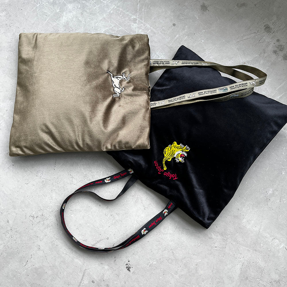 [WEEKENDER] SOUVENIRS TOTE