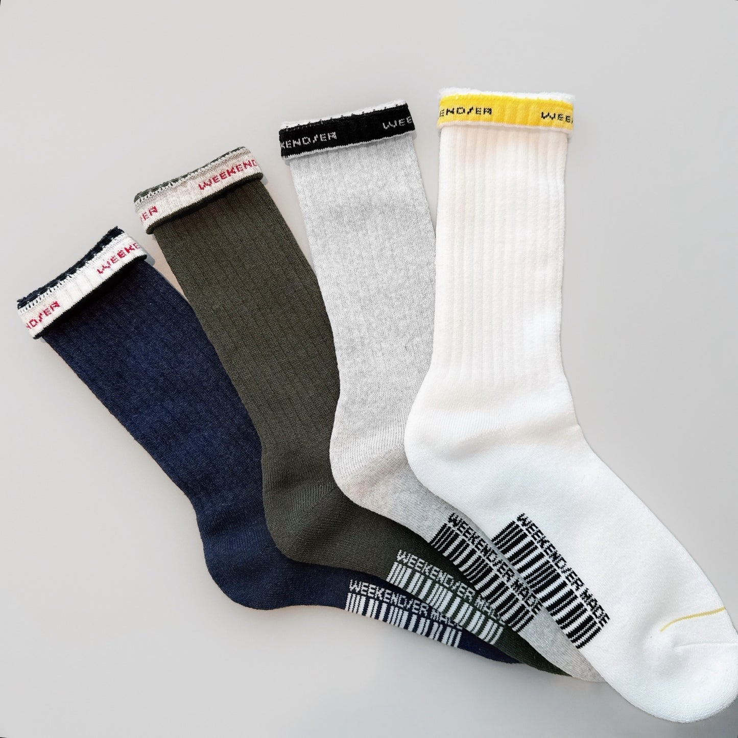 [WEEKENDER] SOCKS LOGO