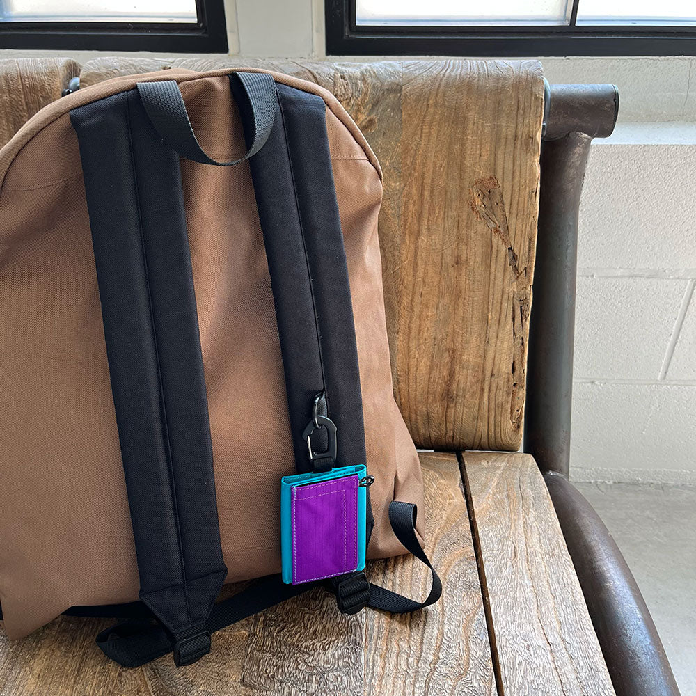 [WEEKENDER] coruri HUNGWALLET “RIP”