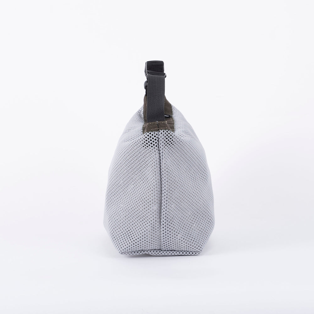 [WEEKENDER] WKD MESH JOINT POUCH