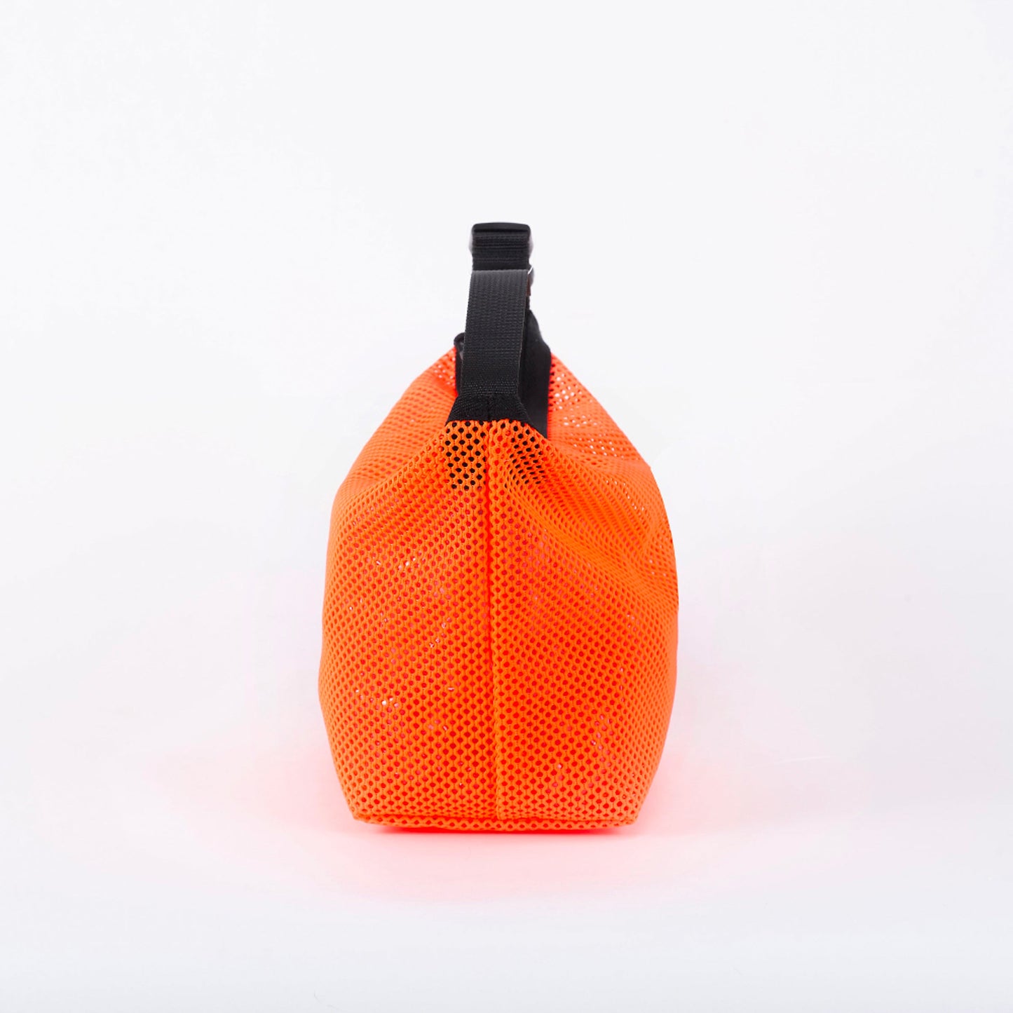 [WEEKENDER] WKD MESH JOINT POUCH
