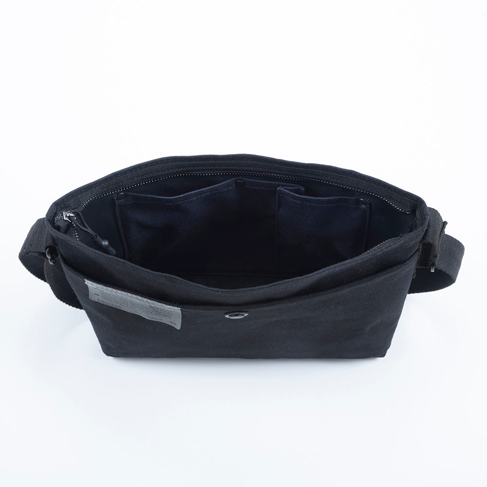 [WEEKENDER] WORKERS SHOULDER