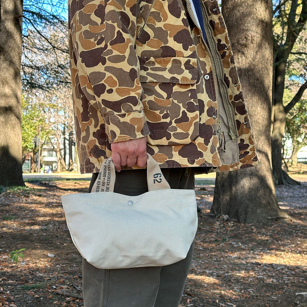 [WEEKENDER] FADE CANVAS DRIVE TOTE