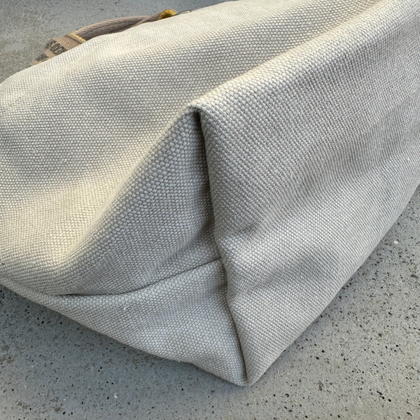 [WEEKENDER] FADE CANVAS DRIVE TOTE