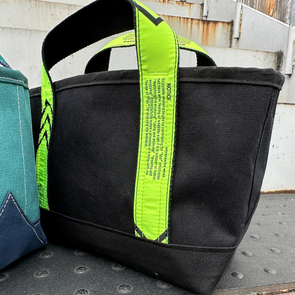 [WEEKENDER] CLASSIC DRIVE TOTE