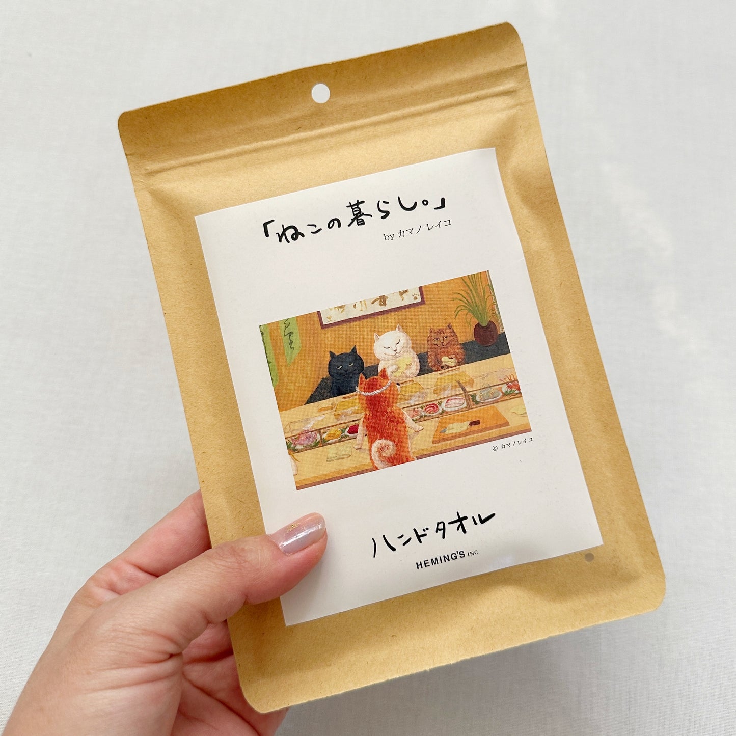 [MANGO ART]「ねこの暮らし」 by カマノレイコ タオルハンカチ