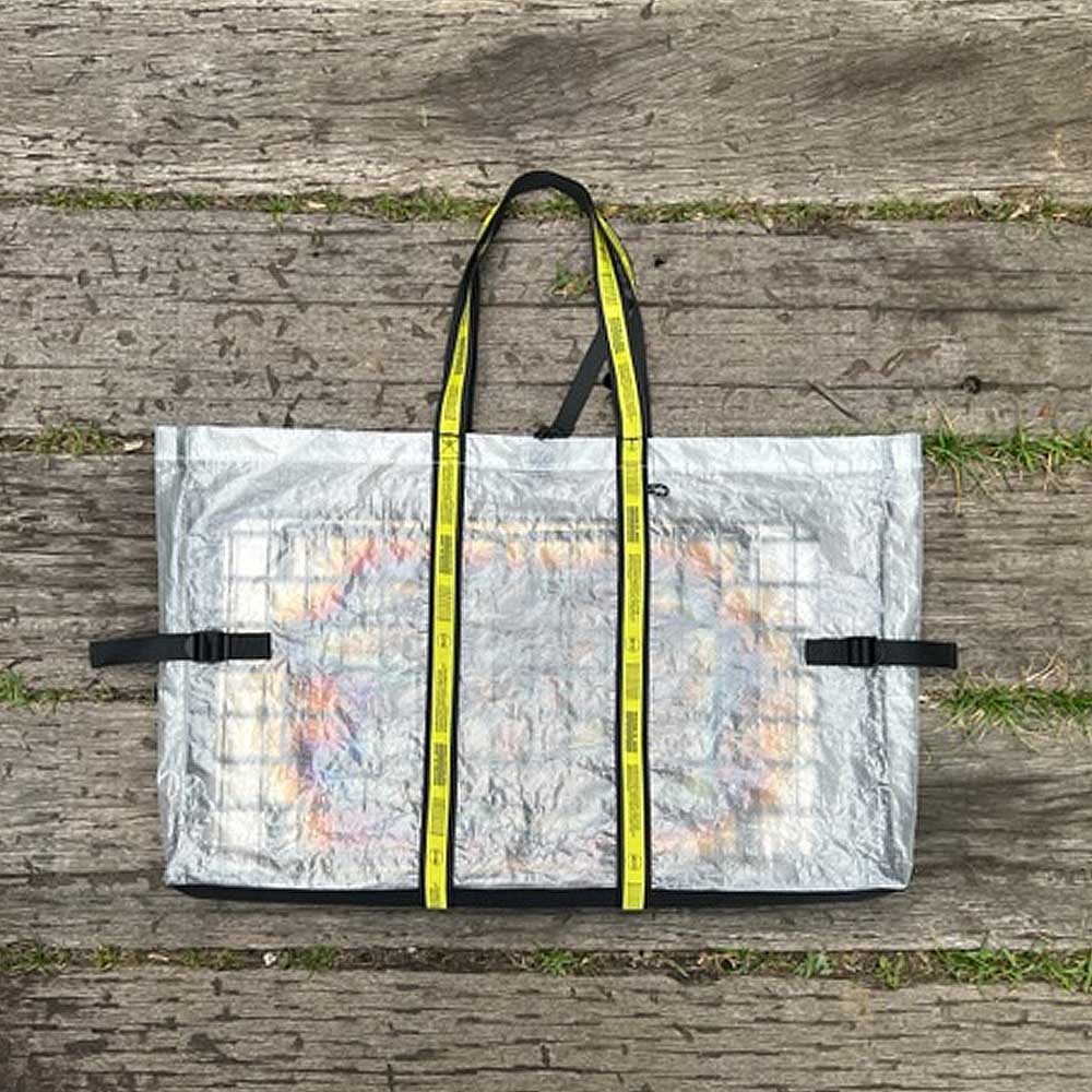 [WEEKENDER] PE TABLE CARRY