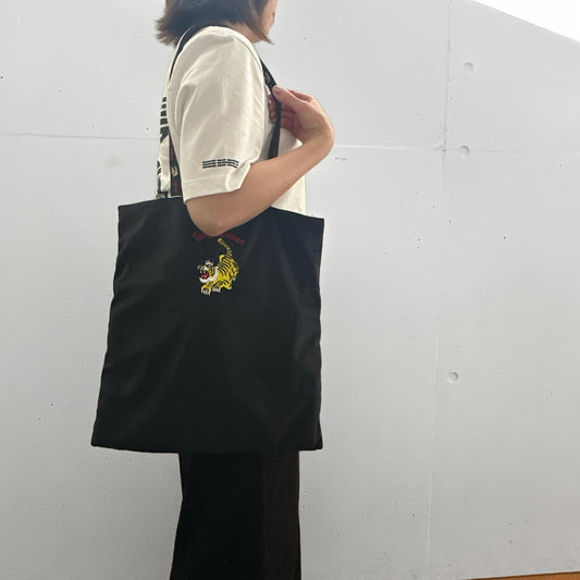[WEEKENDER] SOUVENIRS TOTE