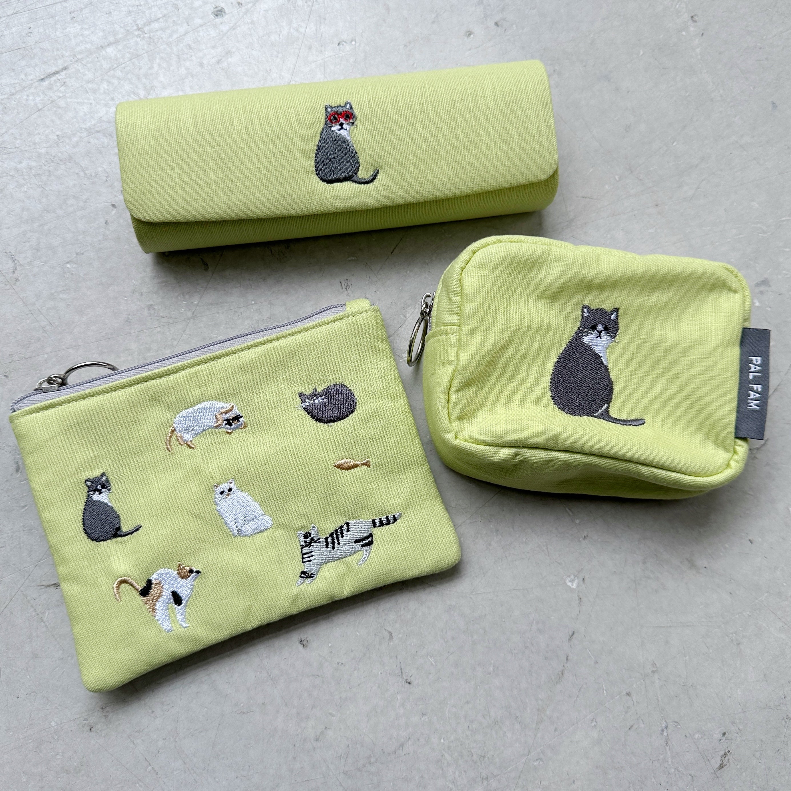 fam] ミニーズパルTCポーチ – HEMING'S official online store