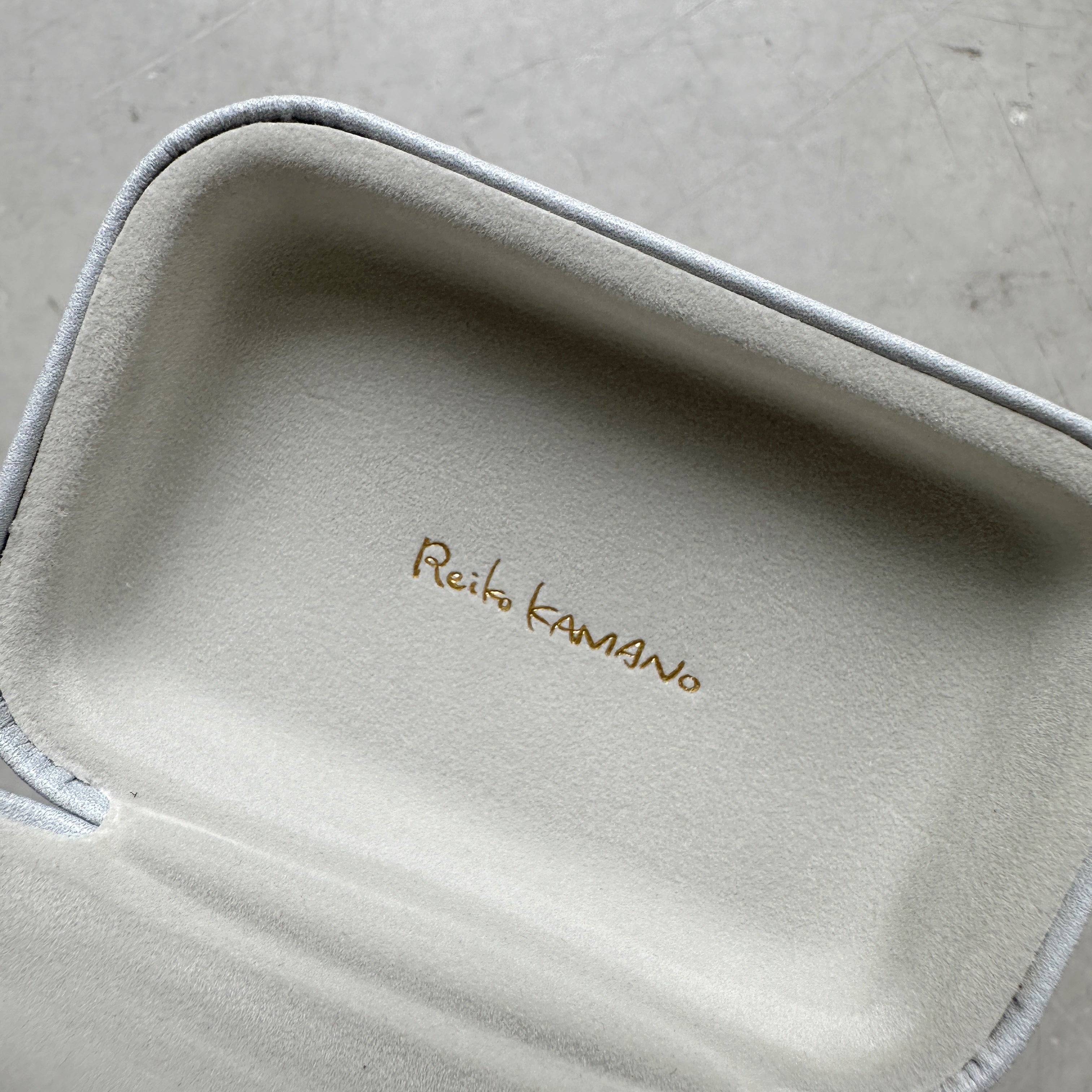 MANGO ART] カマノレイコキャリングスクエアケース – HEMING'S