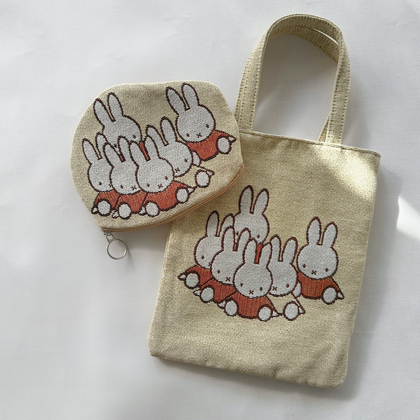 [Dick Bruna] ジャガードダイカットポーチ