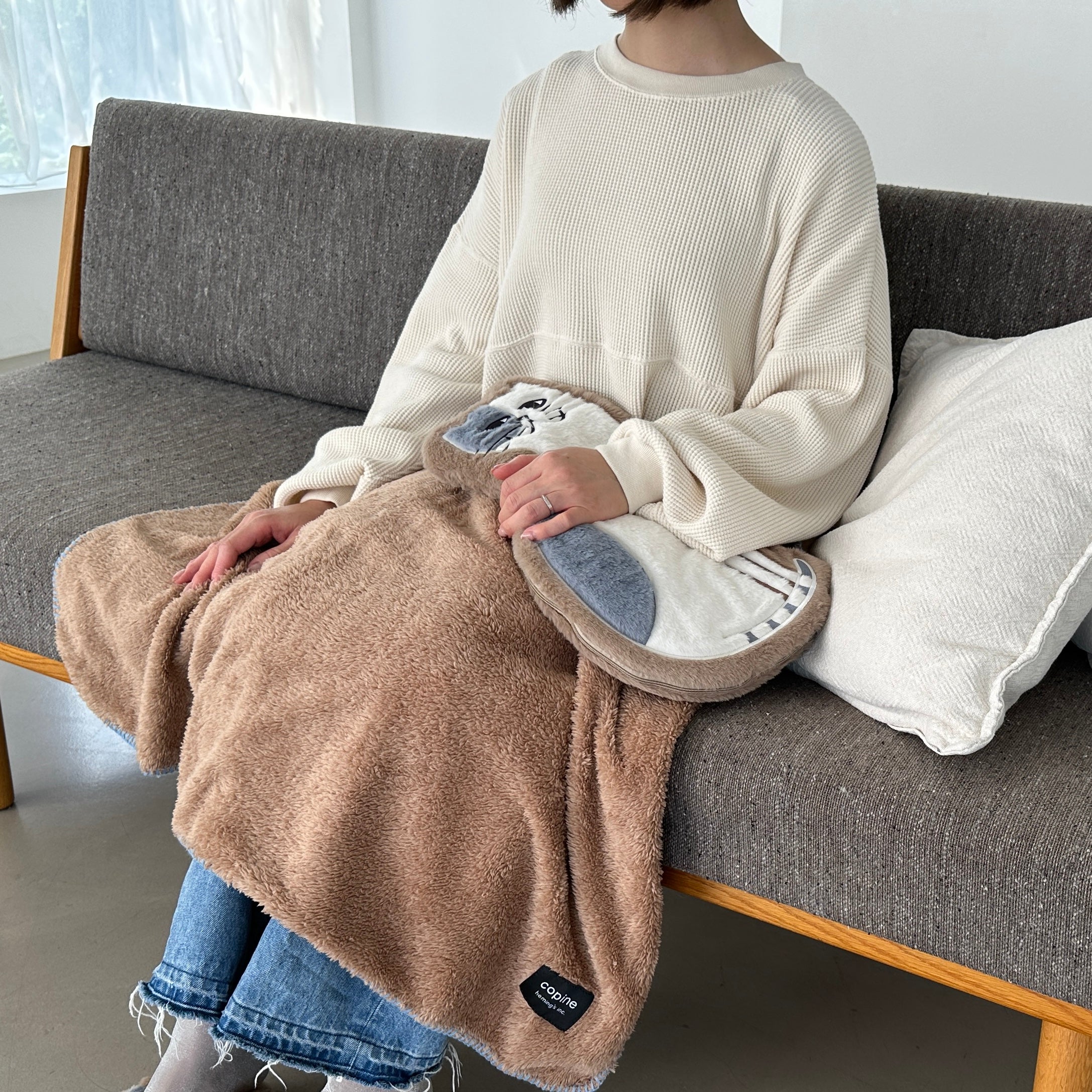Finissage Home] コピーヌクッションブランケット – HEMING'S official