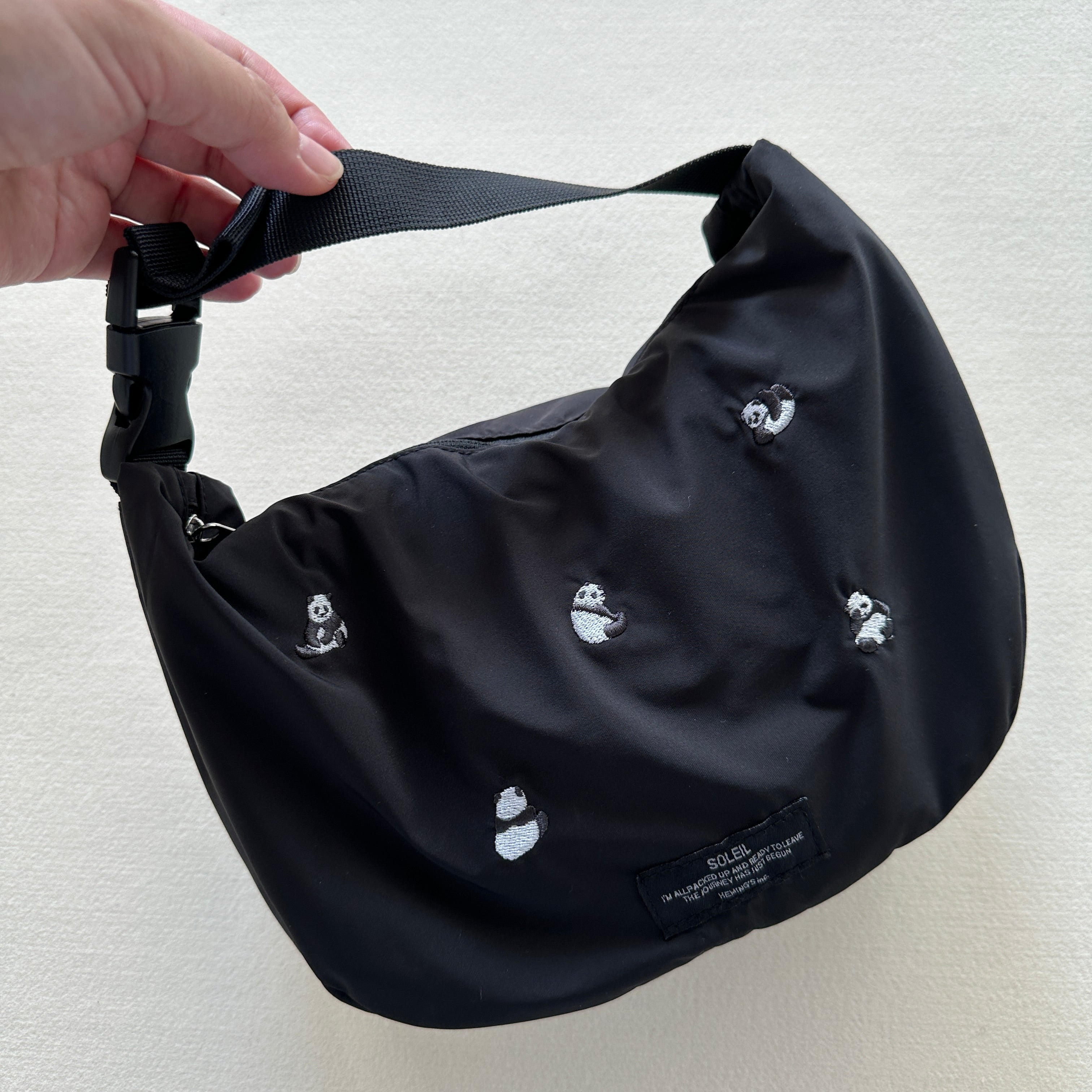 fam] パンダ/ウィークエンドショルダー – HEMING'S official online store
