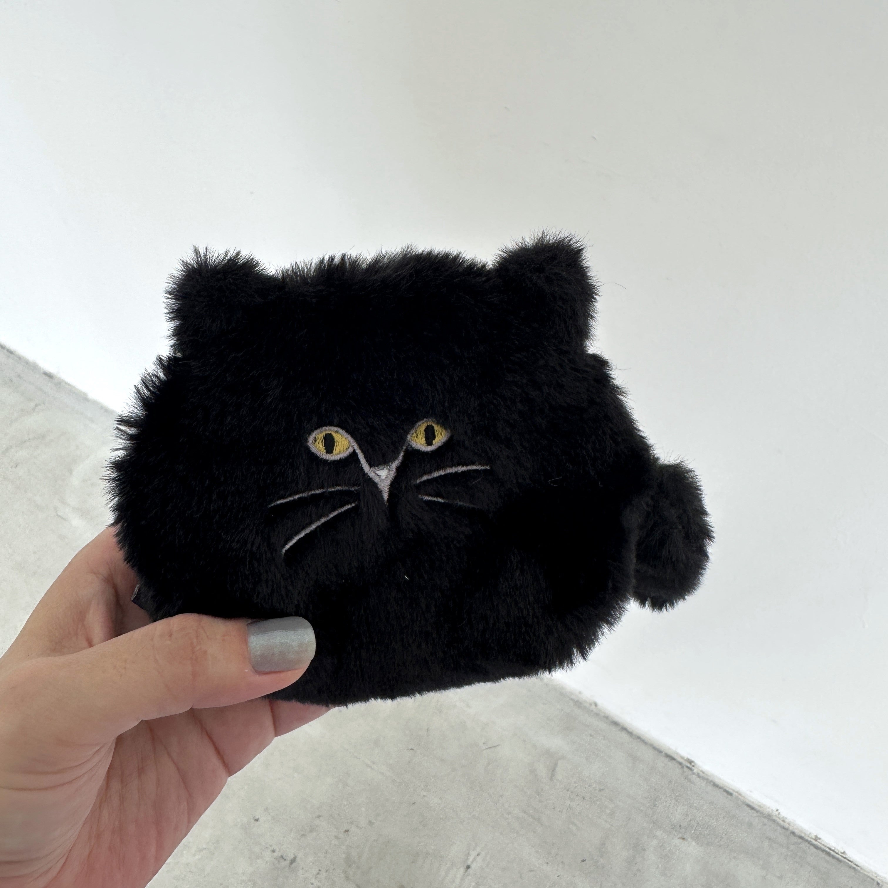 fam] チャミーフェイスポーチ – HEMING'S official online store