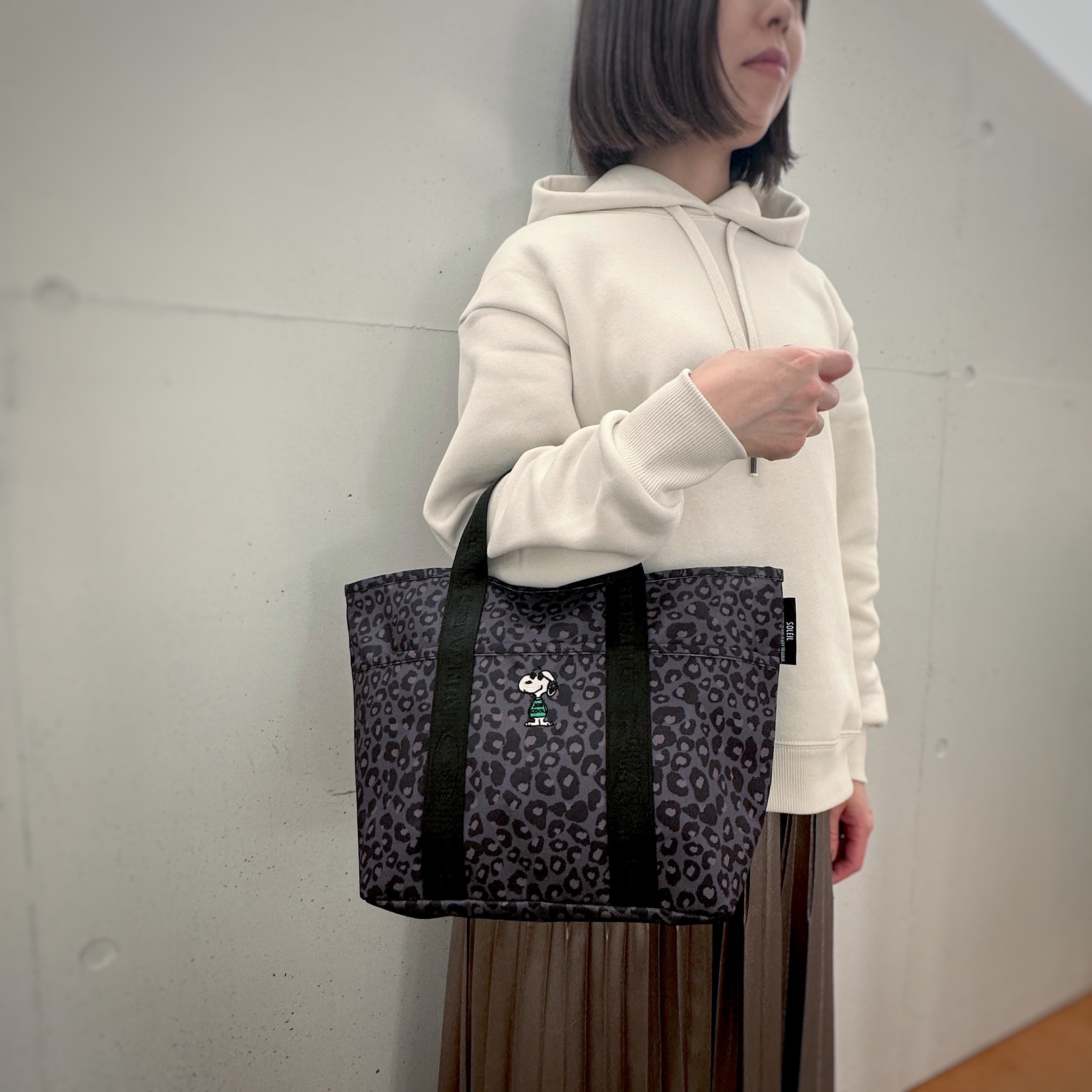 ちょ様リクエスト専用…ユキエモン…トィンクルトイ ネイビー…トートバッグ他5点 PEANUTS] PN/SOLEIL トートM – HEMING'S official online store