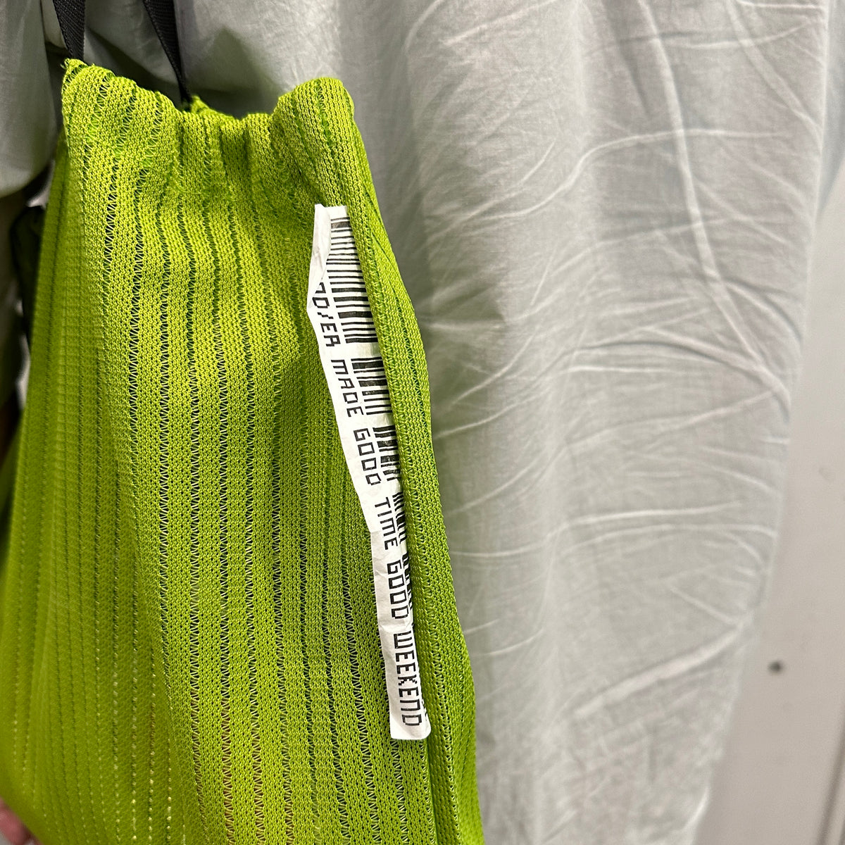 WEEKENDER] RETRO STRIPE MESH TOTE BAG – HEMING'S official online store