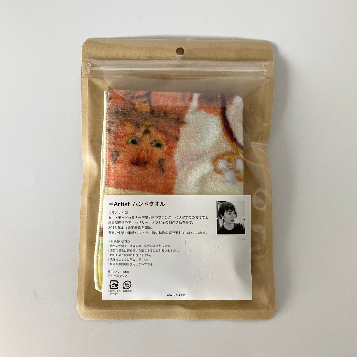 [MANGO ART]「ねこの暮らし」 by カマノレイコ タオルハンカチ