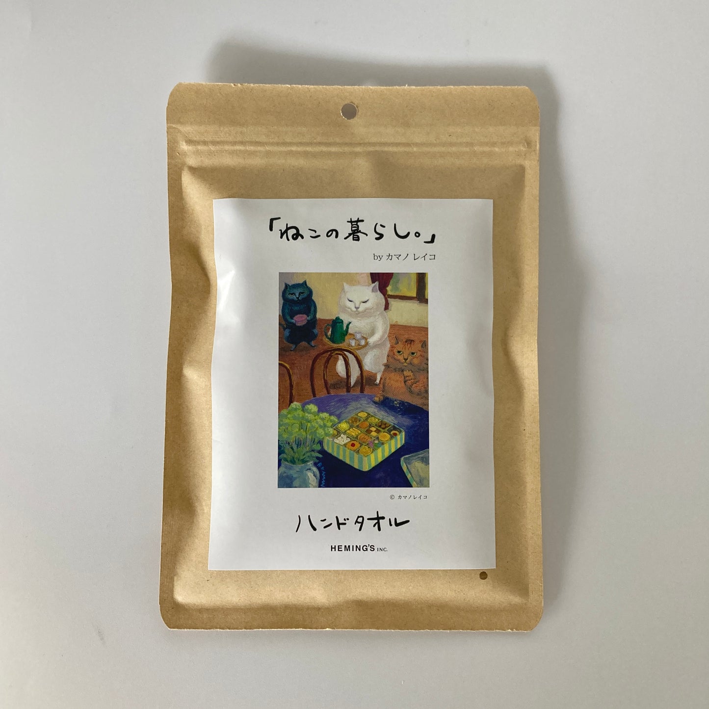 [MANGO ART]「ねこの暮らし」 by カマノレイコ タオルハンカチ