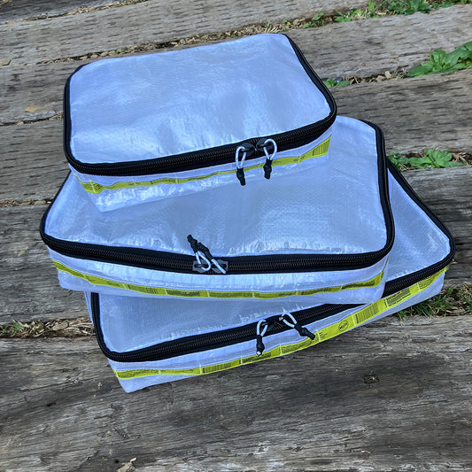 [WEEKENDER] PE TRAVEL CASE/L